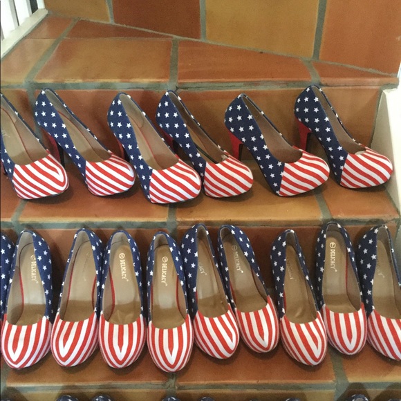 Patriotic Stiletto women’s shoes size 5 SOLD OUT - Picture 3 of 7